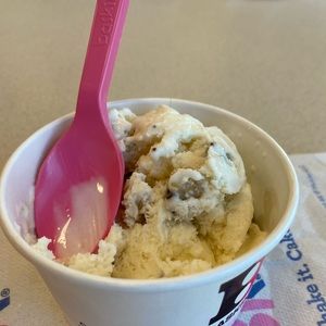 Meet your Posher, Vanessa